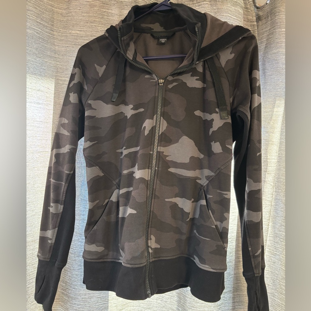 Athleta triumph full zip hoodie